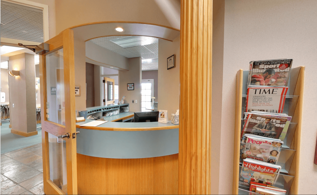 to Your Endodontist in Lake Forest and Whittier