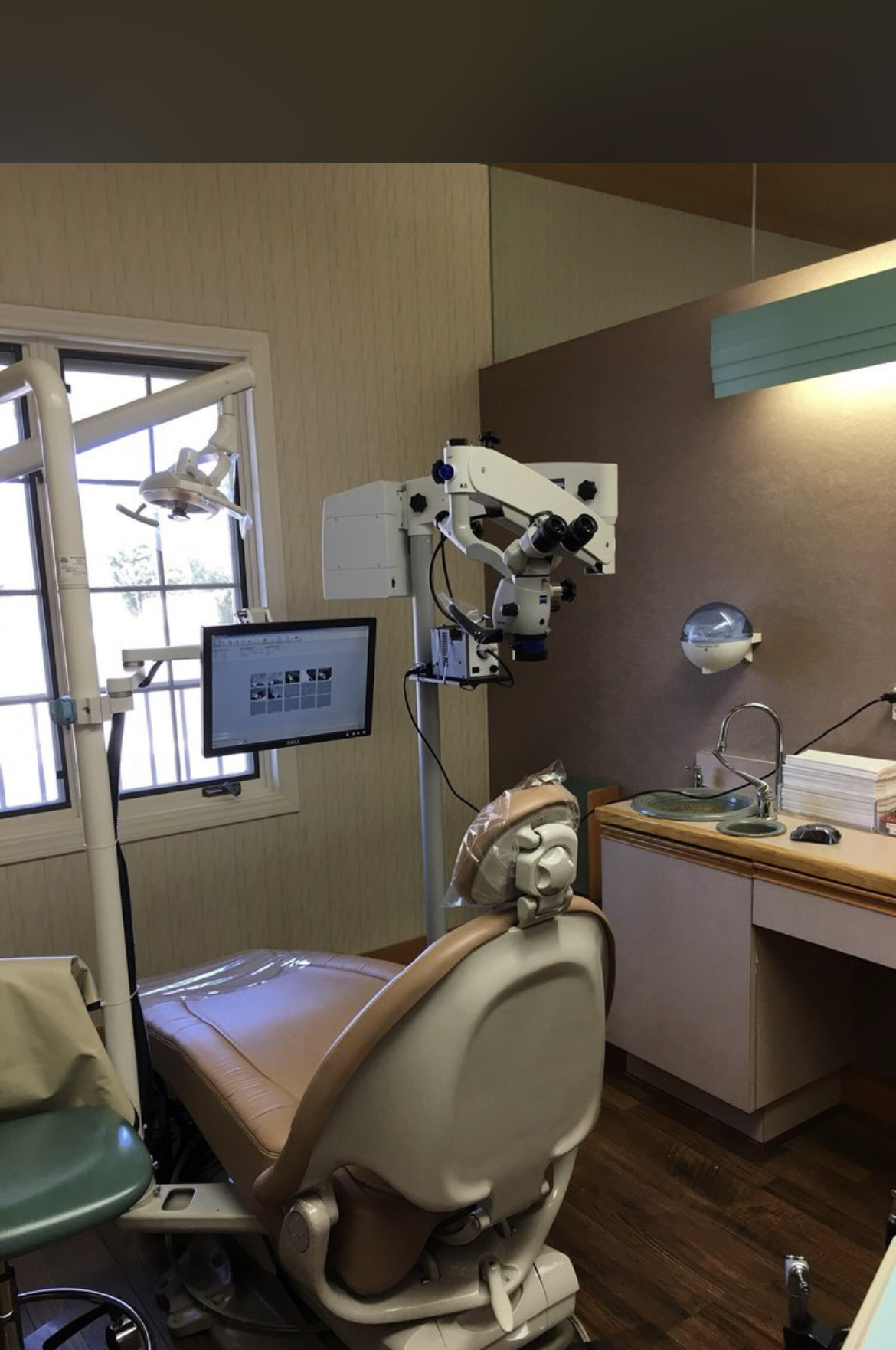 Dentist in Lake Forest